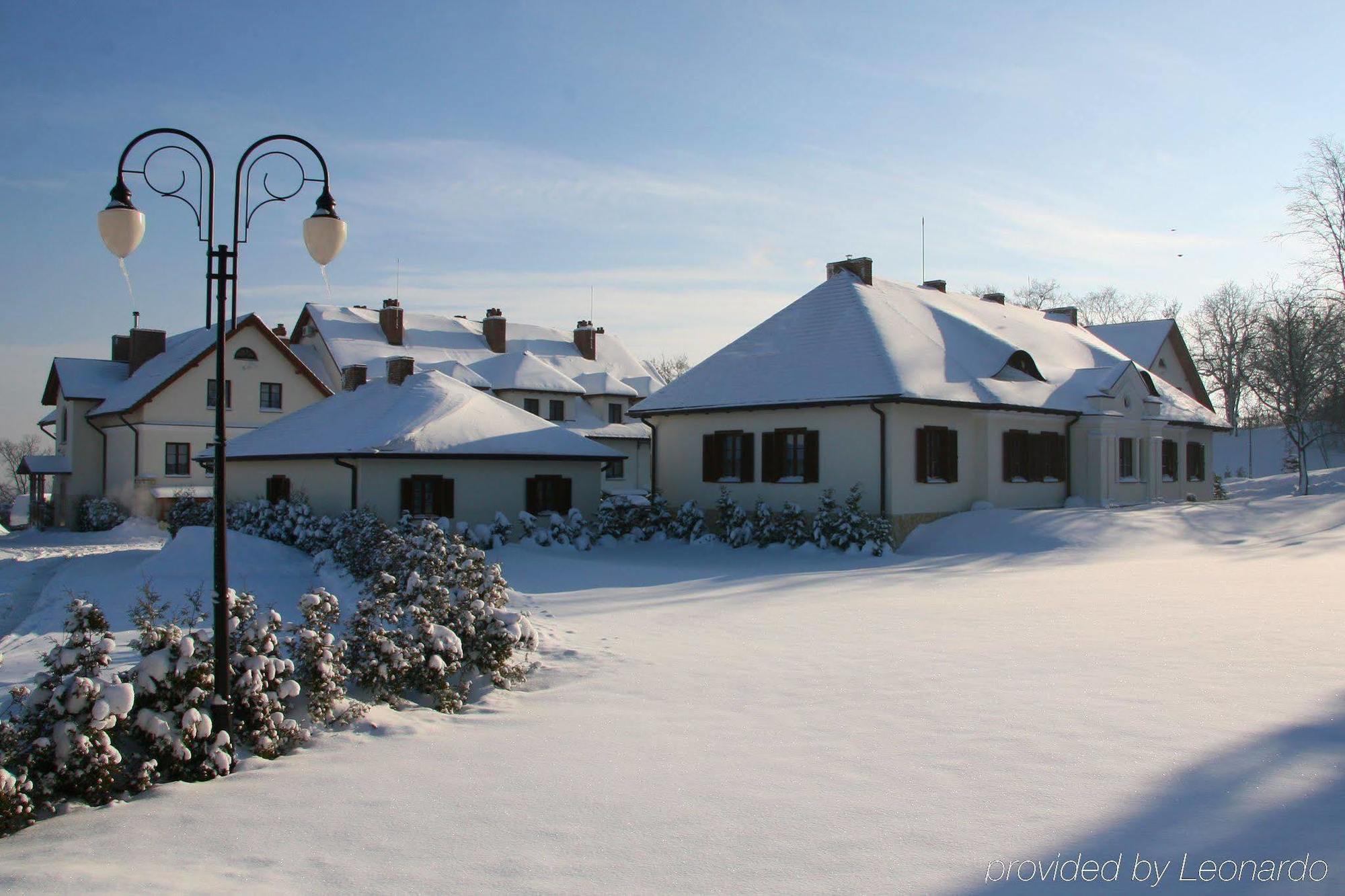 Hotel Sarmata Zespol Dworski Sandomierz Exteriör bild